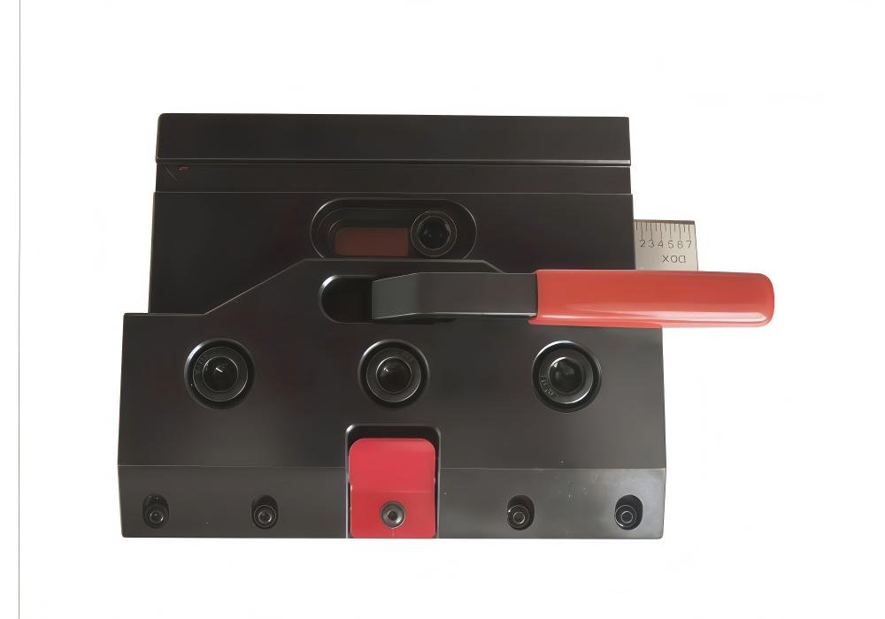 Button-Operated Quick Clamp